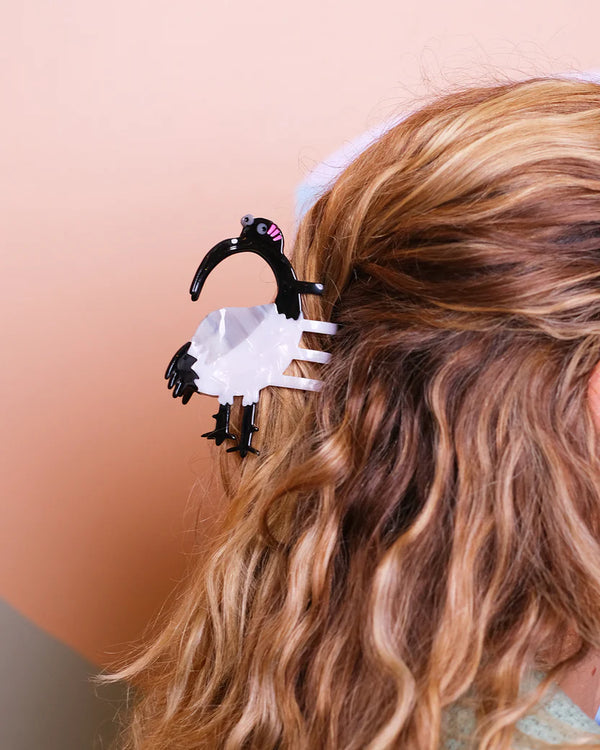 Bin Chicken Hair Claw Clip
